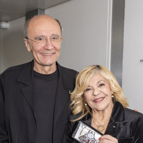 Exclusif - Philippe Geluck et Nicoletta - Backstage de l'enregistrement de l'émission "On est presque en direct" (OEED), présentée par L.Ruquier, et diffusée sur France 2 le 21 novembre 2020 © Jack Tribeca / Bestimage 