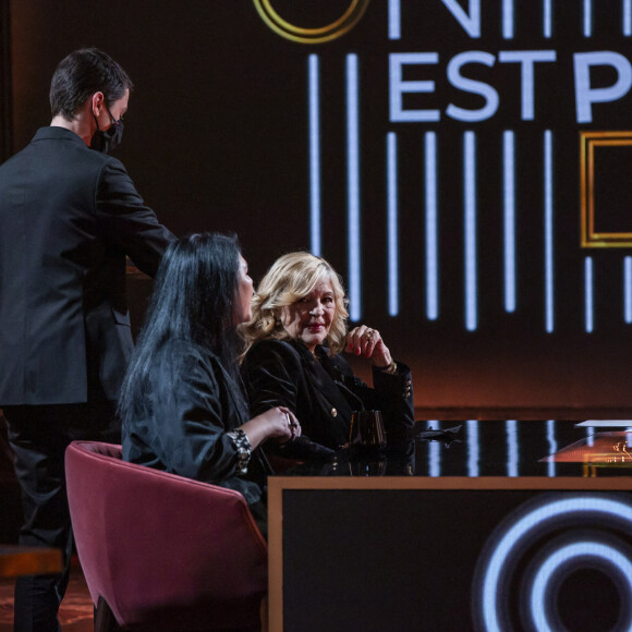 Exclusif - Nicoletta - Enregistrement de l'émission "On est presque en direct" (OEED), présentée par L.Ruquier, et diffusée sur France 2 le 21 novembre 2020 © Jack Tribeca / Bestimage 