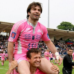 Archives - Christophe Dominici - Christophe Dominici et Fabien Galthie - Stade Francais /Castres - 31.05.2008 - Top 14 Top14 - Rugby - largeur attitude accolade joie entraineur coach © Benoit Ledoyen / Panoramic / Bestimage