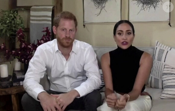 Le prince Harry, duc de Sussex, et Meghan Markle, duchesse de Sussex invités dans un podcast dédié à la santé mentale, le 11 octobre 2020 