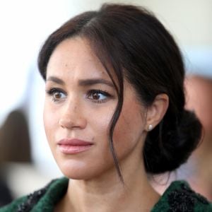 Meghan Markle la duchesse de Sussex enceinte et le prince Harry, duc de Sussex, assistent à une activité jeunesse le Jour du Commonwealth à la Maison du Canada le 11 mars 2019 à Londres 