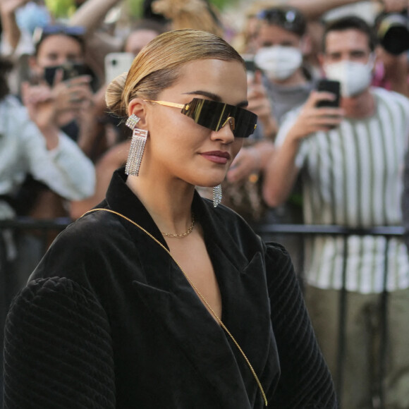 Rita Ora - Arrivées au défilé Fendi lors de la Fashion Week de Milan le 23 septembre 2020.