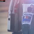 Romain Grosjean parvient à sortir de sa voiture en feu après son accident lors du Grand Prix automobile de Bahreïn 2020 à Skahir le 29 novembre 2020. © Canal + via Bestimage   