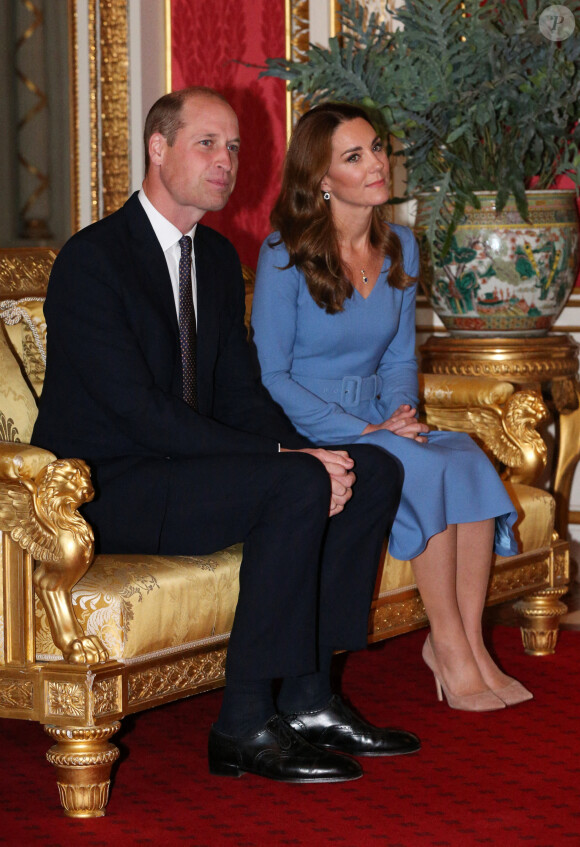 Info - Le Prince William a contracté le Covid-19 en avril - Le prince William, duc de Cambridge, et Kate Middleton, duchesse de Cambridge, reçoivent le président d'Ukraine, Volodymyr Zelensky et sa femme Olena à Buckingham Palace à Londres, le 7 octobre 2020.