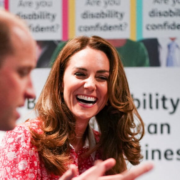 Le prince William, duc de Cambridge, et Kate Middleton, duchesse de Cambridge, visitent un "Job Centre" de Londres, le 15 septembre 2020. Sur place, ils se sont entretenus avec des demandeurs d'emplois en pleine épidémie de coronavirus (Covid-19).