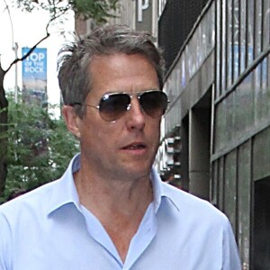 Hugh Grant dans les rues de New York après une apparition à l'émission "NBC Today Show", le 27 juin 2018