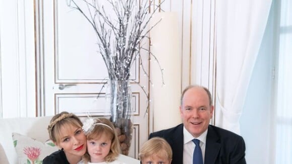 Jacques et Gabriella de Monaco, 6 ans : anniversaire en pyjama, avec Albert et Charlene