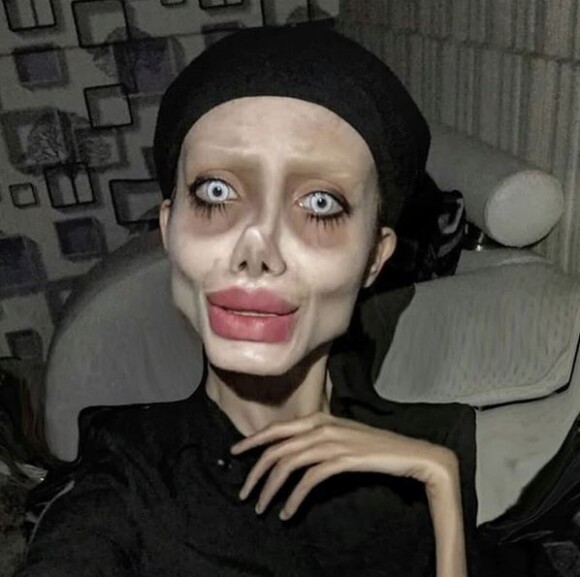 Sahar Tabar, sosie d'Angelina Jolie. Décembre 2018.