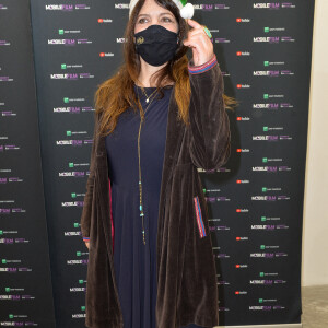Agnès Jaoui (Présidente du jury du Mobile Film Festival Women's Empowerment) - Press Junket du "Mobile Film Festival, Women's Empowerment" organisé par Anne Pourbaix à Paris, le 7 décembre 2020.