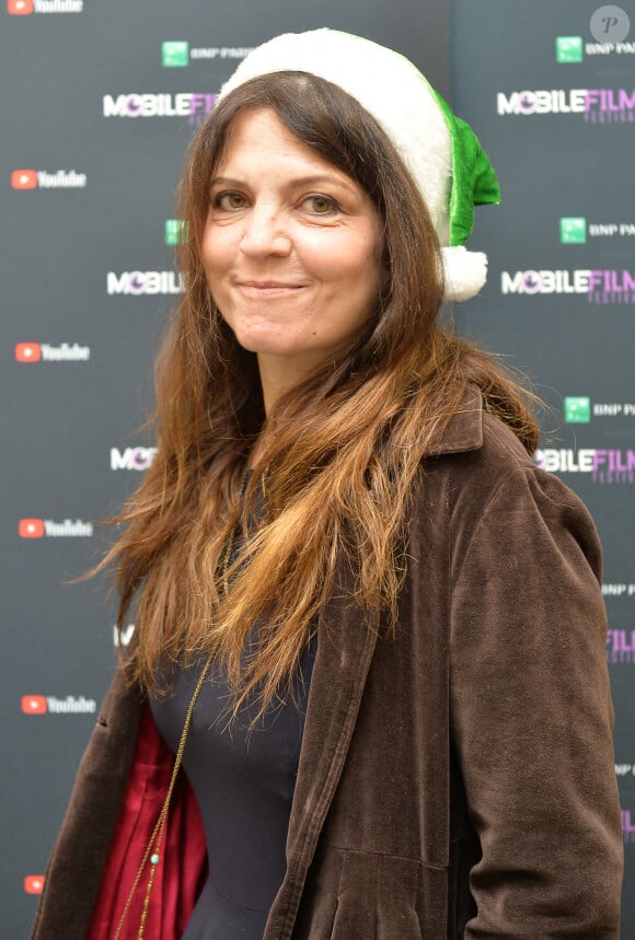 Agnès Jaoui (Présidente du jury du Mobile Film Festival Women's Empowerment) - Press Junket du "Mobile Film Festival, Women's Empowerment" organisé par Anne Pourbaix à Paris, le 7 décembre 2020.