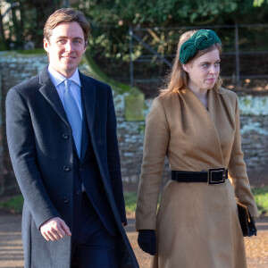 Beatrice d'York et son fiancé Edoardo Mapelli Mozzi à la messe de Noël à Sandringham, le 25 décembre 2019.