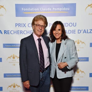 Denise Fabre et son mari Francis Vandenhende durant la soirée de la Fondation Claude Pompidou sur le toit terrasse de l'hôtel Aston La Scala après la remise du prix 2018. Cette année, c'est le professeur Guylène Page du CHU de Poitiers qui a reçu le chèque de 100000 euros pour le 9ième prix Claude Pompidou pour la recherche sur la maladie d'Alzheimer à la Fondation Claude Pompidou à Nice, France, le 14 septembre 2018. © Bruno Bebert-LMS/Bestimage 