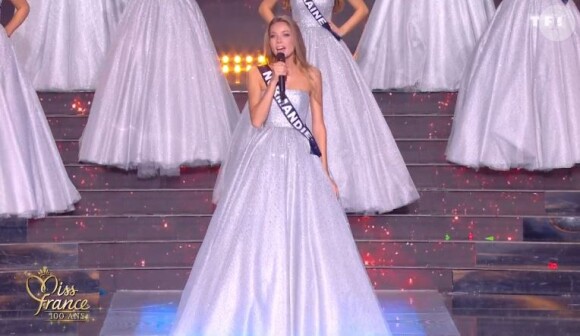 Miss Normandie : Amandine Petit parmi les 15 demi-finalistes - élection Miss France 2021 le 19 décembre 200 sur TF1
