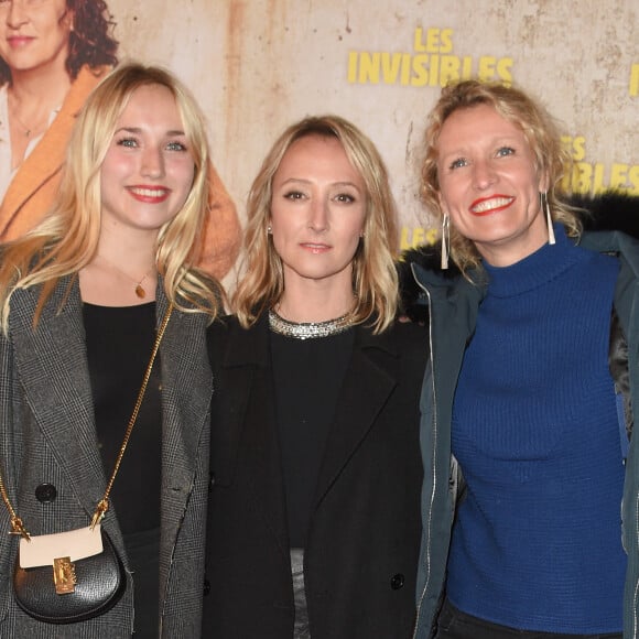 Alexandra Lamy avec sa fille Chloe Jouannet et sa soeur Audrey Lamy - Avant-première du film "Les Invisibles" au cinéma Gaumont Opéra à Paris, le 7 janvier 2019. © Coadic Guirec/Bestimage