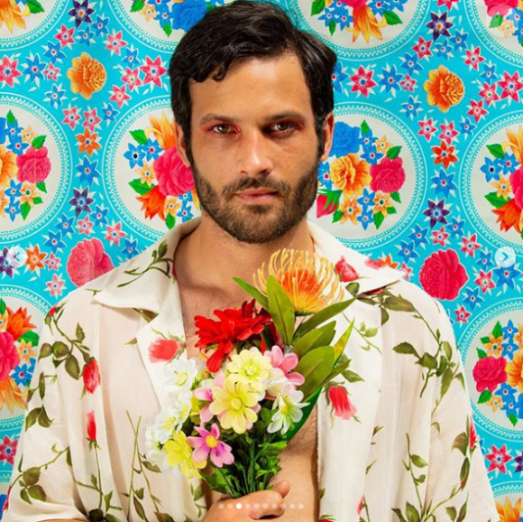 Benoît Michel, acteur de "Clem" (TF1), annonce la grossesse de sa compagne Justine Lautrette sur Instagram le 31 juillet 2019.