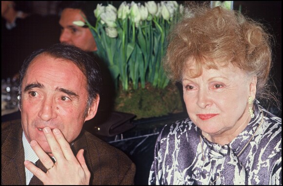 Claude Brasseur et sa mère en 1990.