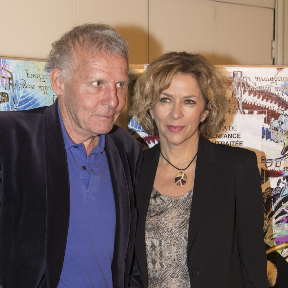 Patrick Poivre d'Arvor (PPDA) et Corinne Touzet lors du gala d'Enfance Majuscule donné au profit de l'enfance maltraitée à la salle Gaveau à Paris, France, le 20 mars 2017. © Pierre Perusseau/Bestimage