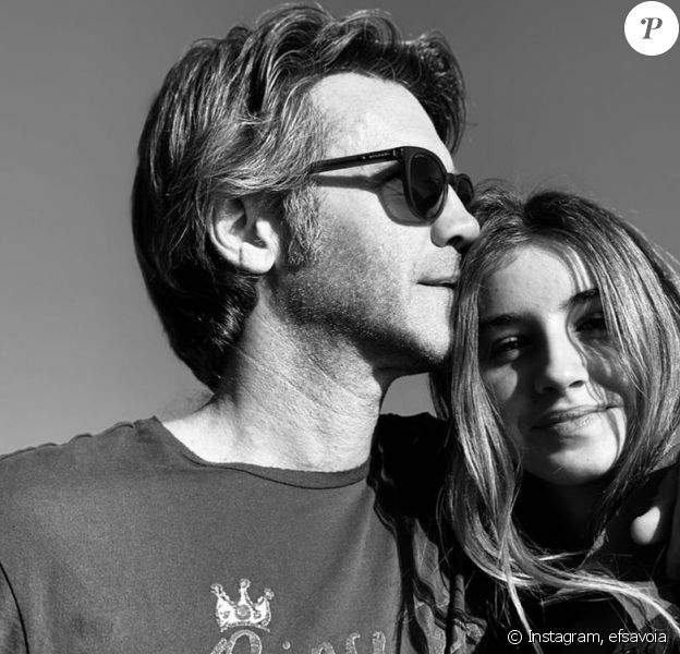 Emmanuel Philibert de Savoie pose avec sa fille sur Instagram.