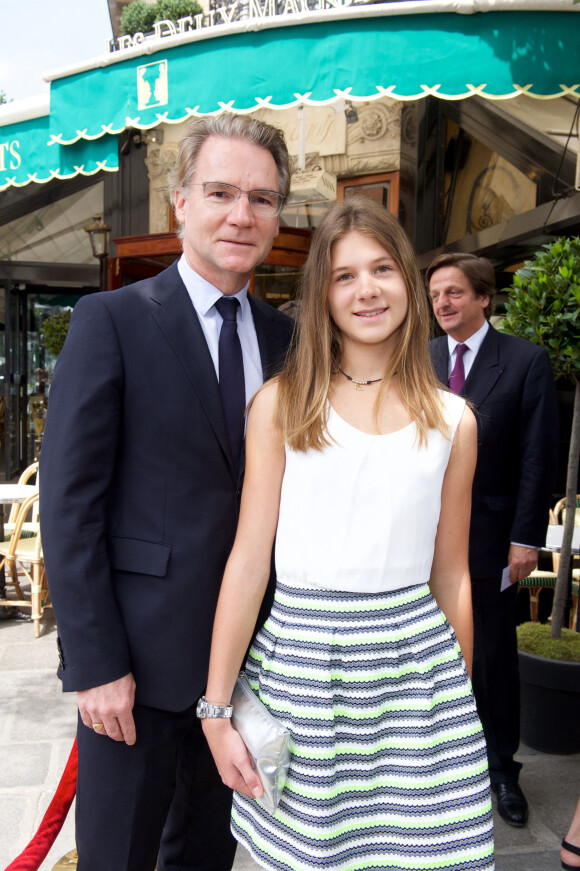 Olivier Royant et sa fille Hermine - Déjeuner "Pères et Filles" au restaurant "Les deux Magots" à Paris. Le 16 juin 2015