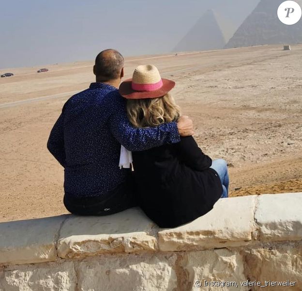 Valérie Trierweiler a partagé des photos de son séjour en Egypte, sur Instagram. Ici avec son amoureux Romain Magellan.