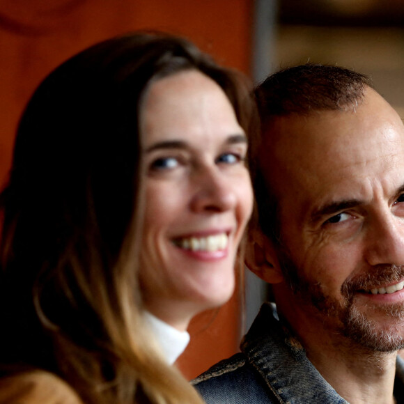 Calogero et sa compagne Marie Bastide au village des internationaux de tennis de Roland Garros le jour de la finale homme Nadal / Djokovic à Paris le 11 octobre 2020. © Dominique Jacovides / Bestimage