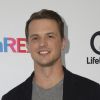Freddie Stroma à la première de 'UnREAL' à Los Angeles