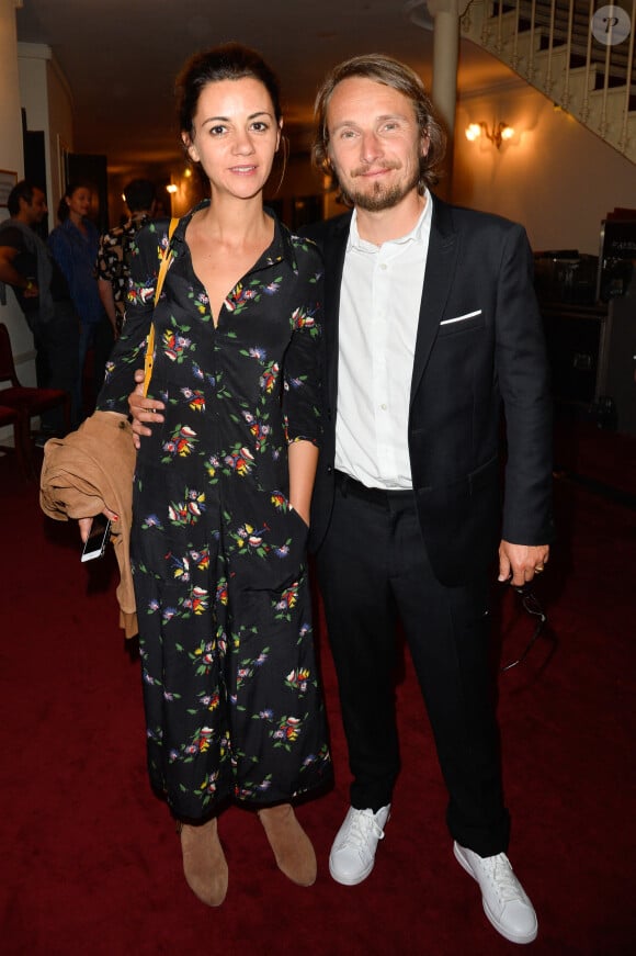 Lorànt Deutsch et sa femme Marie-Julie Baup lors de l'enregistrement de l'émission "On se refait Palmade" au Théâtre de Paris, qui sera diffusée le 16 juin sur France 3, le 22 mai 2017.