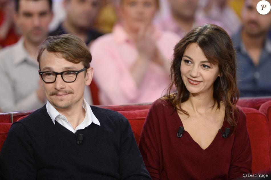 Lorànt Deutsch et sa femme Marie-Julie Baup - Enregistrement de l'émission "Vivement Dimanche" à Paris le 6 octobre 2015 et qui sera diffusée le 11 octobre 2015.