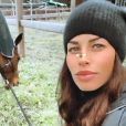 Fanny Skalli s'est mariée au cavalier Steve Guerdat et attend son premier enfant.