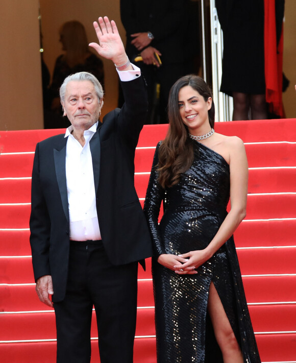 Alain Delon - Montée des marches du film "A Hidden Life" lors du 72ème Festival International du Film de Cannes. © Denis Guignebourg/Bestimage