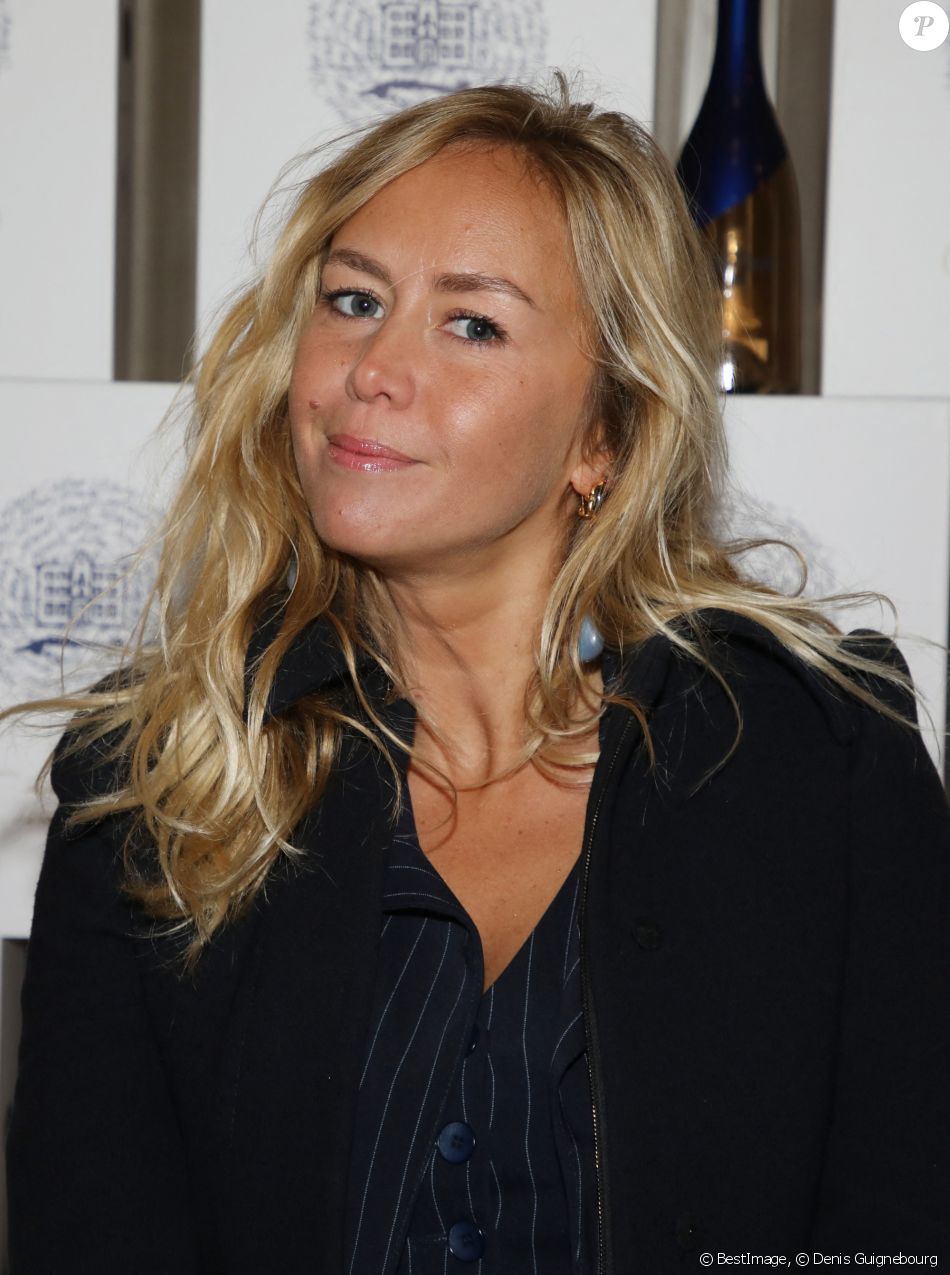 Enora Malagré lors de la soirée de lancement du nouveau coffret "Chateau Minuty x Casparian Caviar" au Salon Cristal de l'hôtel Lutetia à Paris, le 2 octobre 2019. © Denis Guignebourg/Bestimage