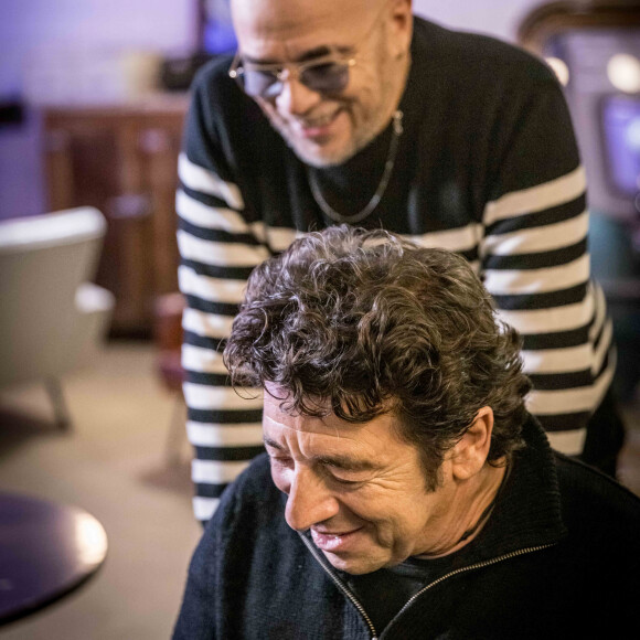 Exclusif - Patrick Bruel et Pascal Obispo lors de l'enregistrement de la surprise pour l'émission "La Lettre", présentée par S.Davant et diffusée le 16 janvier 2021 sur France 2. Le 5 décembre 2020 © Cyril Moreau / Bestimage