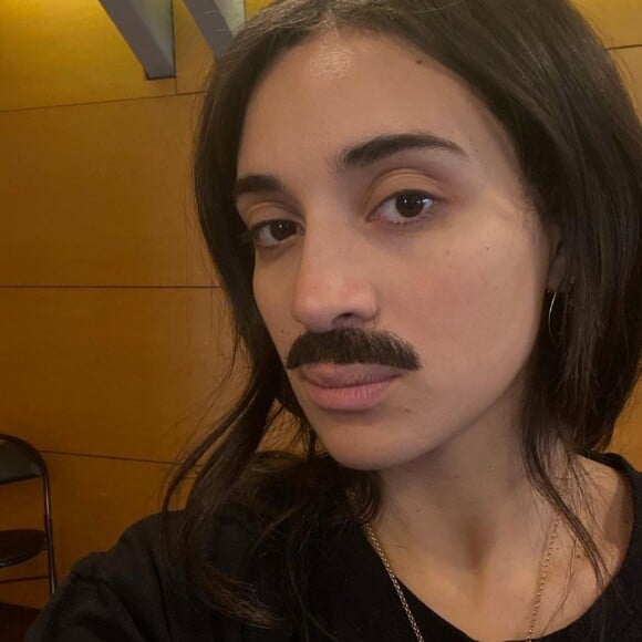 Camélia Jordana sur Instagram. Le 21 novembre 2020.
