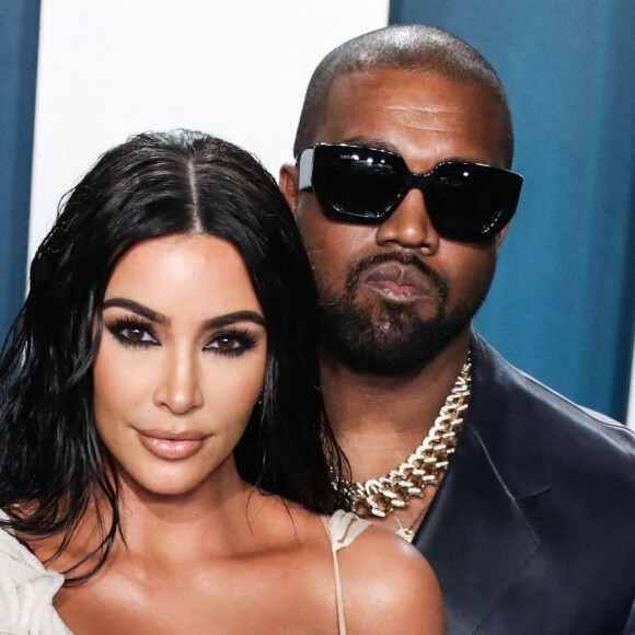 Kim Kardashian West, Kanye West - Photocall de la soirée Vanity Fair en marge de la 92ème cérémonie des Oscars au Wallis Annenberg Center for the Performing Arts à Los Angeles.