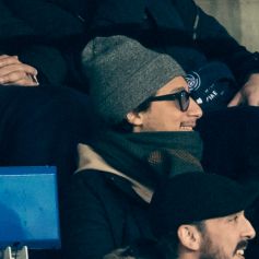 Lorànt Deutsch - People dans les tribunes du match de football de Ligue 1 "PSG-Lyon" à Paris. Le 9 février 2020.