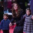 Catherine (Kate) Middleton, duchesse de Cambridge, avec sesd enfants, la princesse Charlotte et le prince Louis ont assisté à un spectacle donné en l'honneur des personnes qui ont été mobilisées pendant la pandémie au Palladium à Londres, Royaume Uni, le 11 décembre 2020.