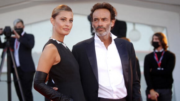 Mort de Nathalie Delon : moment de tendresse avec Anthony et sa fiancée Sveva Alviti