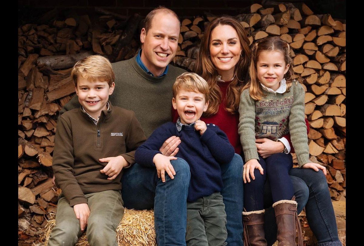 Kate Middleton Et William La Famille S Agrandit Le Couple A Adopte Un Nouveau Bebe Purepeople