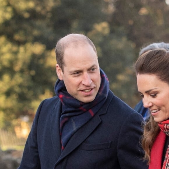 Le prince William, duc de Cambridge, Catherine Kate Middleton, duchesse de Cambridge lors d'une visite du chateau de Cardiff.