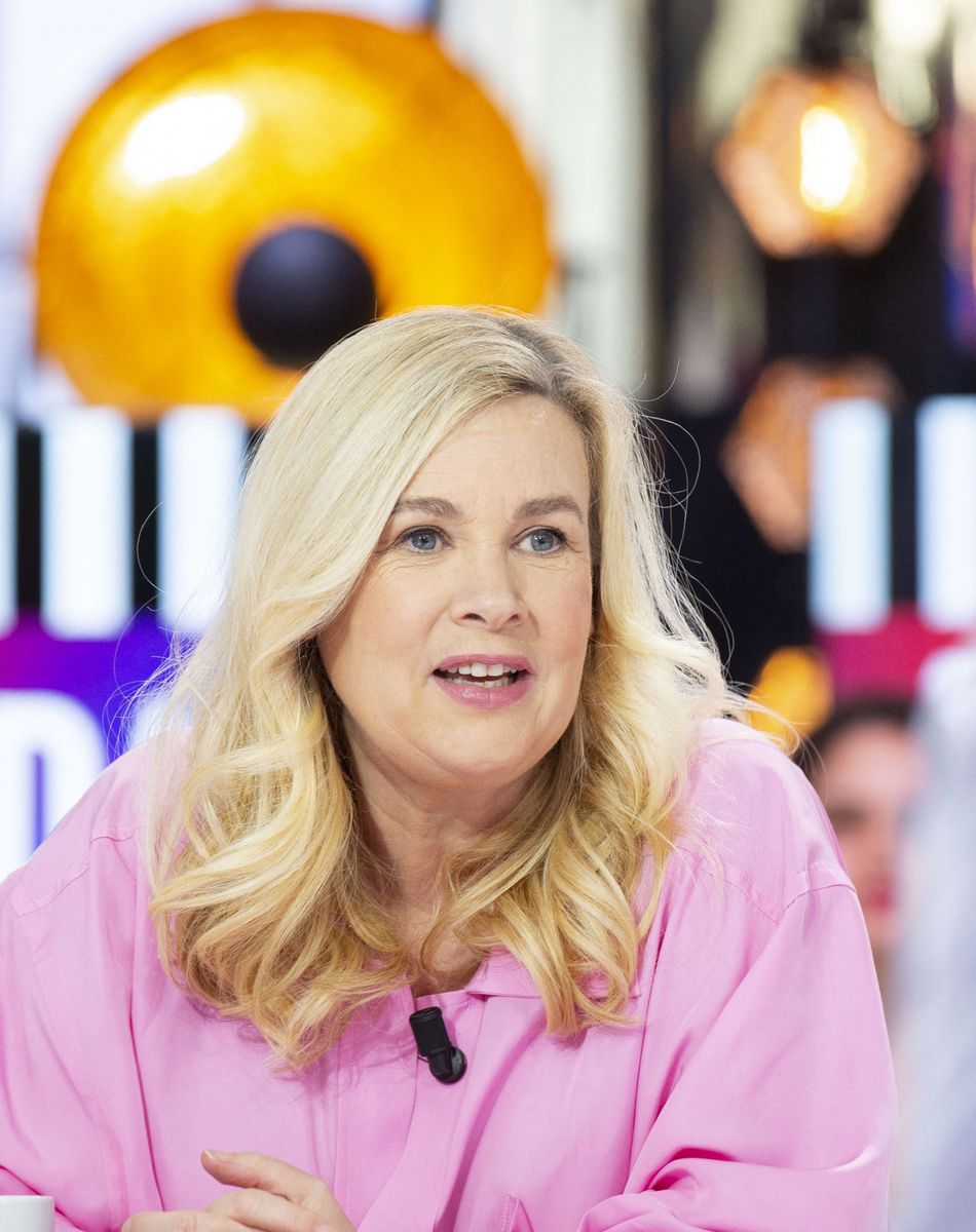 Hélène Darroze - Enregistrement de l'émission "Clique" présentée par M. Achour sur Canal Plus à Issy-les-Moulineaux le 11 mars 2020. © Jack Tribeca/Bestimage