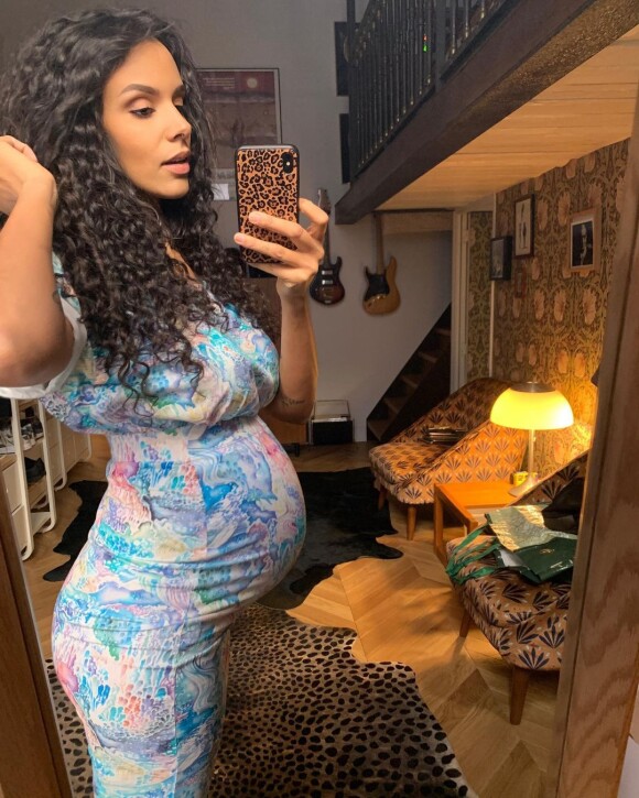 Shy'm enceinte sur Instagram, décembre 2020.