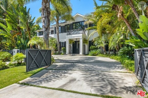 La villa de Laeticia Hallyday à Pacific Palisades mise en vente à plus de 15 millions d'euros.