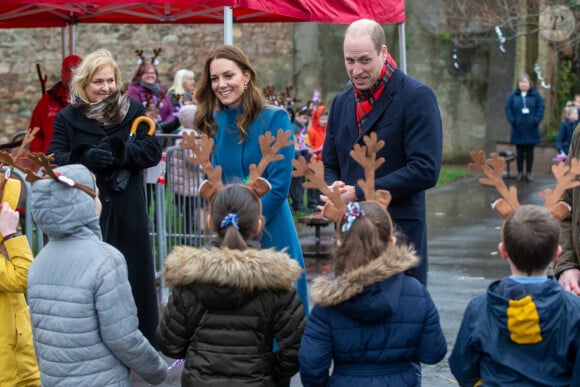 Le prince William, duc de Cambridge, et Catherine (Kate) Middleton, duchesse de Cambridge, rencontrent le personnel et les élèves lors d'une visite à la Holy Trinity Church of England First School à Berwick upon Tweed le deuxième jour d'une tournée de trois jours à travers le pays. Le 7 décembre 2020.