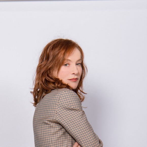 Exclusif - Isabelle Huppert - Studio de l'enregistrement de l'émission "Le Grand Restaurant" à Paris, qui sera diffusée le 3 février 2021 sur M6. © Jean-Philippe Baltel / Bestimage