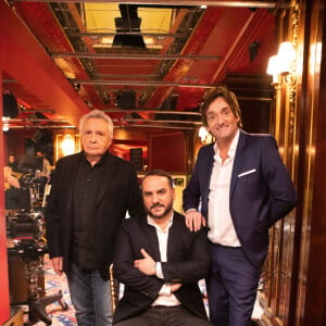 Exclusif - Michel Sardou, François-Xavier Demaison, Pierre Palmade - Backstage de l'enregistrement de l'émission "Le Grand Restaurant" à Paris, qui sera diffusée le 3 février 2021 sur M6. © Philippe Leroux / Bestimage 