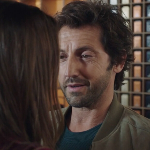 Frédéric Diefenthal joue Antoine Myriel dans la série "Ici tout commence", sur TF1.