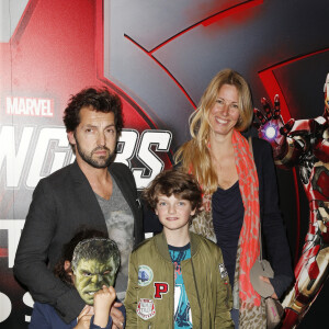 Frédéric Diefenthal avec son fils Gabriel (qu'il a eu avec Gwendoline Hamon) et sa compagne - Vernissage de l'exposition "Marvel Avengers S.T.A.T.I.O.N." à La Défense le 3 mai 2016. © Christophe Aubert via Bestimage