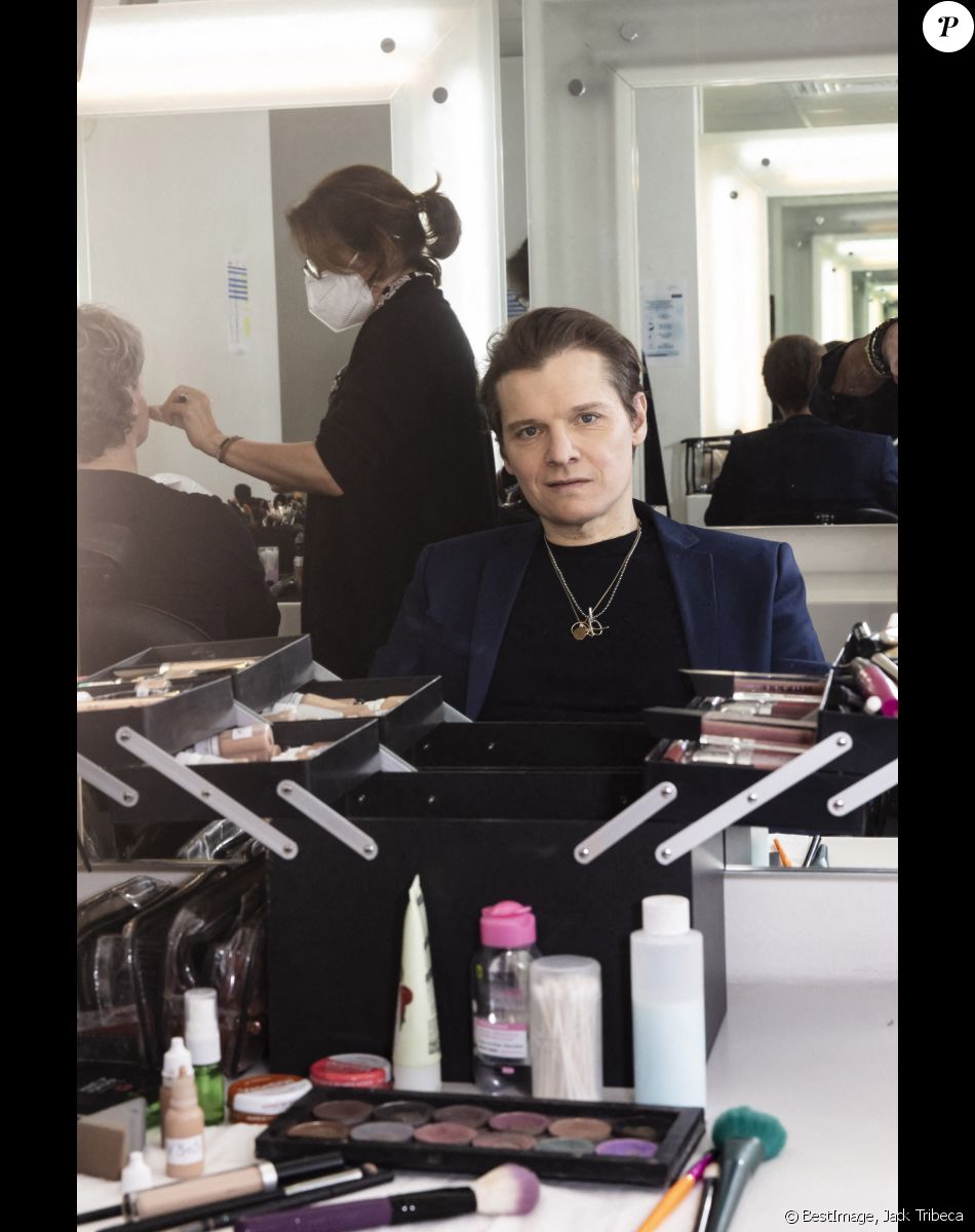 Exclusif - Benabar (Bruno Nicolini) - Backstage de l'enregistrement de l'émission "On Est En Direct" (OEED), présentée par L.Ruquier, diffusée sur France 2 le 6 février © Jack Tribeca / Bestimage