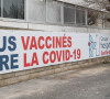 Olivier Véran, ministre des solidarités et de la santé, visite le centre de vaccination de l'hôpital de Melun le 8 février 2021. Daniel Derajinski / Pool / Bestimage 