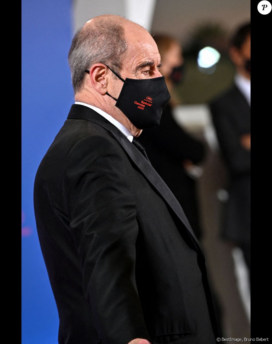 Pierre Lescure, le président du Festival de Cannes, durant la soirée d'ouverture du Special Cannes Film Festival 2020 au Palais des Festivals à Cannes, le 27 octobre 2020. © Bruno Bebert/Bestimage
